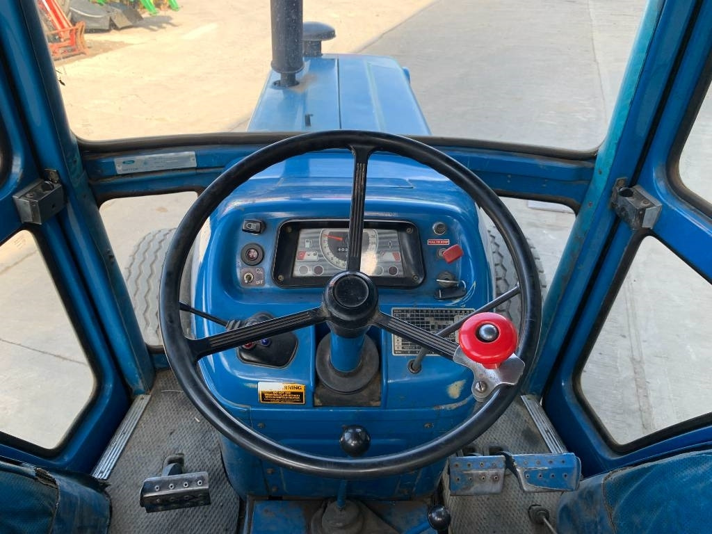 Farm tractor Ford 6600: picture 7