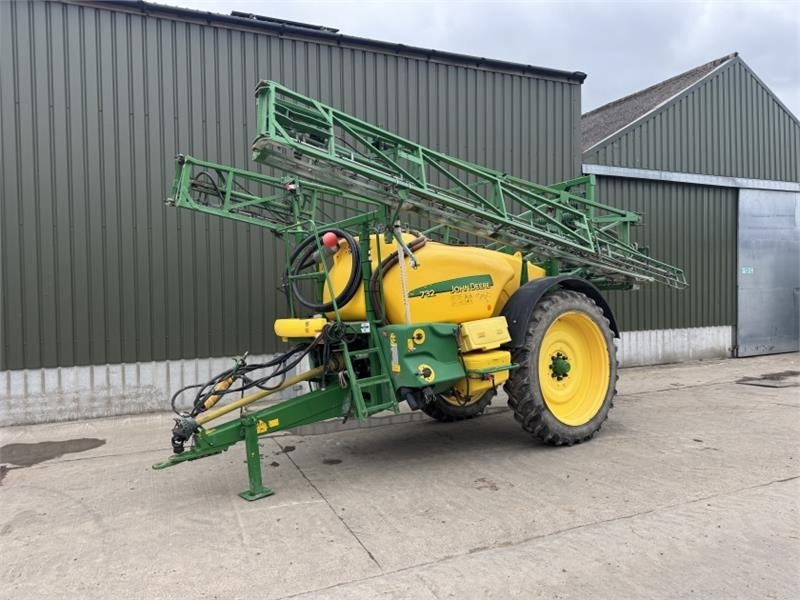 John Deere 732 Trailed Sprayer - Tractor mounted sprayer: picture 1 John Deere 732 Trailed Sprayer - Tractor mounted sprayer: picture 1