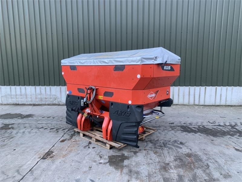 Kuhn Axis 40.2 M-EMC Fert Spreader  - Fertilizer spreader: picture 1 Kuhn Axis 40.2 M-EMC Fert Spreader  - Fertilizer spreader: picture 1