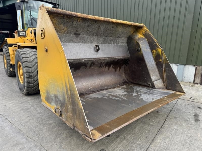VJD L90 Toe Tip Bucket - Articulated dumper: picture 2 VJD L90 Toe Tip Bucket - Articulated dumper: picture 2