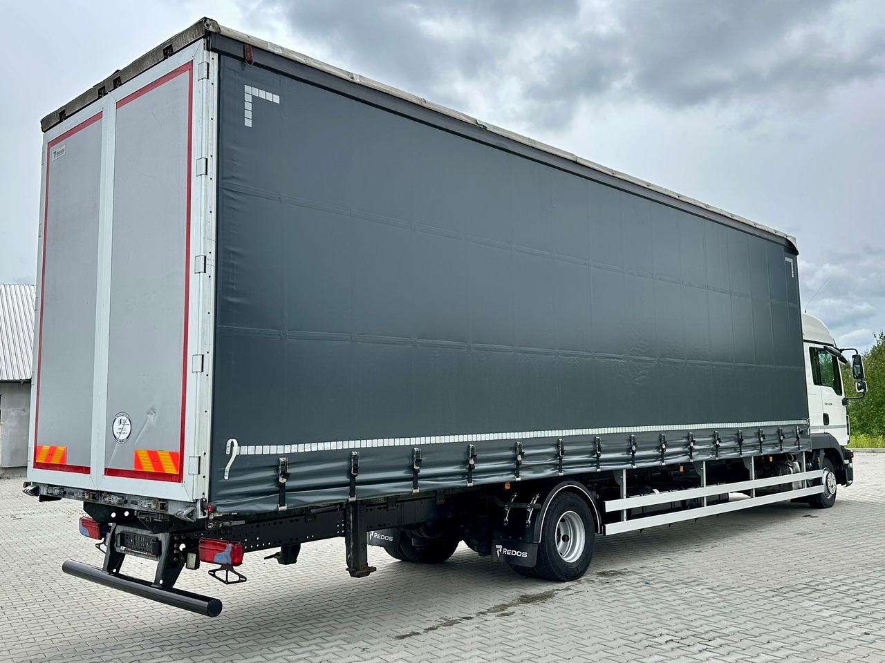 MAN TGL 12.250 / FIRANKA / 23 EUROPALETY / 9.5 M DŁUGOŚCI / NISKI PRZEBIEG / SYPIALKA / 2020 ROK - Curtainsider truck: picture 3 MAN TGL 12.250 / FIRANKA / 23 EUROPALETY / 9.5 M DŁUGOŚCI / NISKI PRZEBIEG / SYPIALKA / 2020 ROK - Curtainsider truck: picture 3