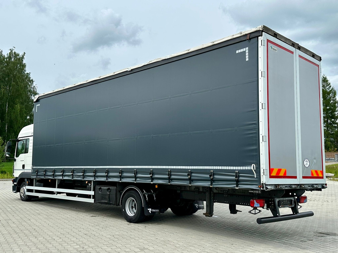 MAN TGL 12.250 / FIRANKA / 23 EUROPALETY / 9.5 M DŁUGOŚCI / NISKI PRZEBIEG / SYPIALKA / 2020 ROK - Curtainsider truck: picture 4 MAN TGL 12.250 / FIRANKA / 23 EUROPALETY / 9.5 M DŁUGOŚCI / NISKI PRZEBIEG / SYPIALKA / 2020 ROK - Curtainsider truck: picture 4