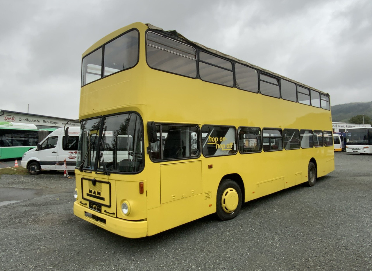 MAN SD 200 - Double-decker bus: picture 2 MAN SD 200 - Double-decker bus: picture 2
