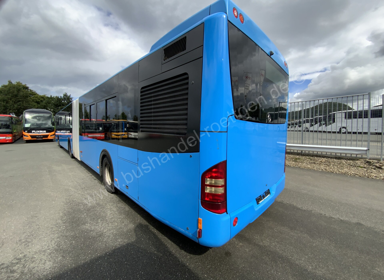 Mercedes-Benz Conecto G - Articulated bus: picture 4 Mercedes-Benz Conecto G - Articulated bus: picture 4