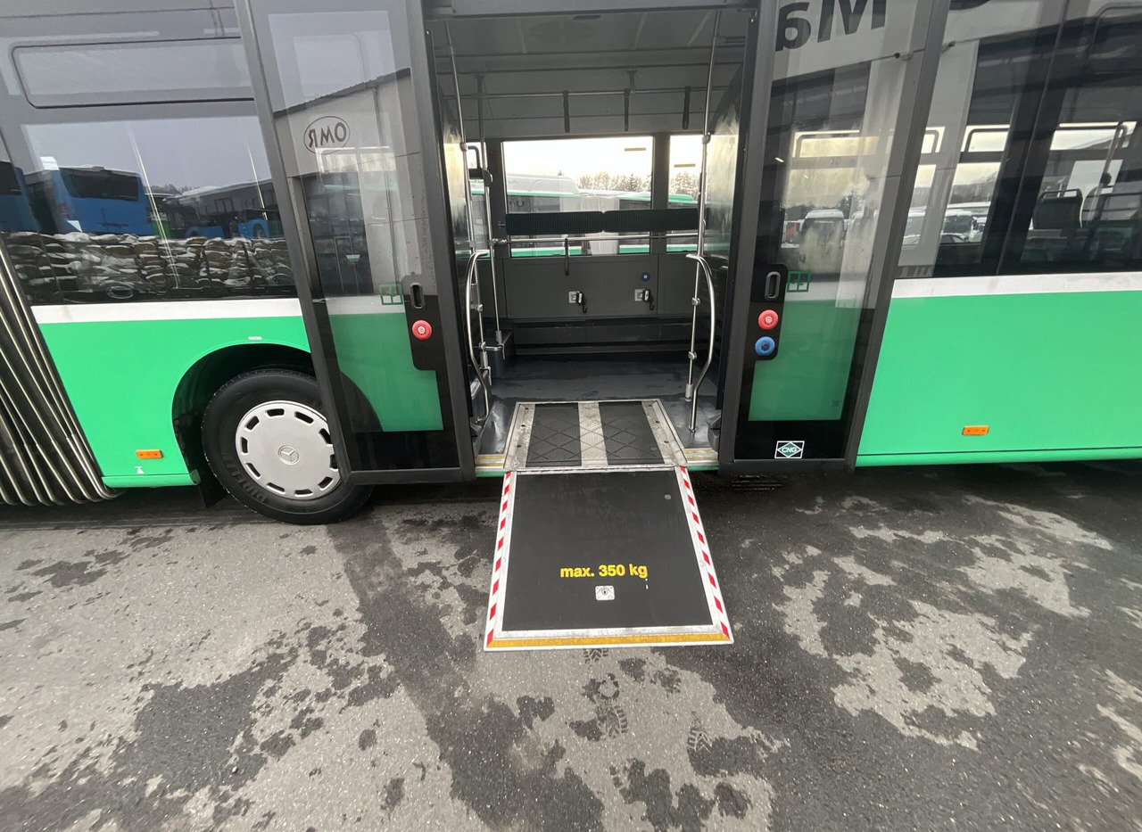 Mercedes-Benz O 530 G Citaro CNG - Articulated bus: picture 5 Mercedes-Benz O 530 G Citaro CNG - Articulated bus: picture 5