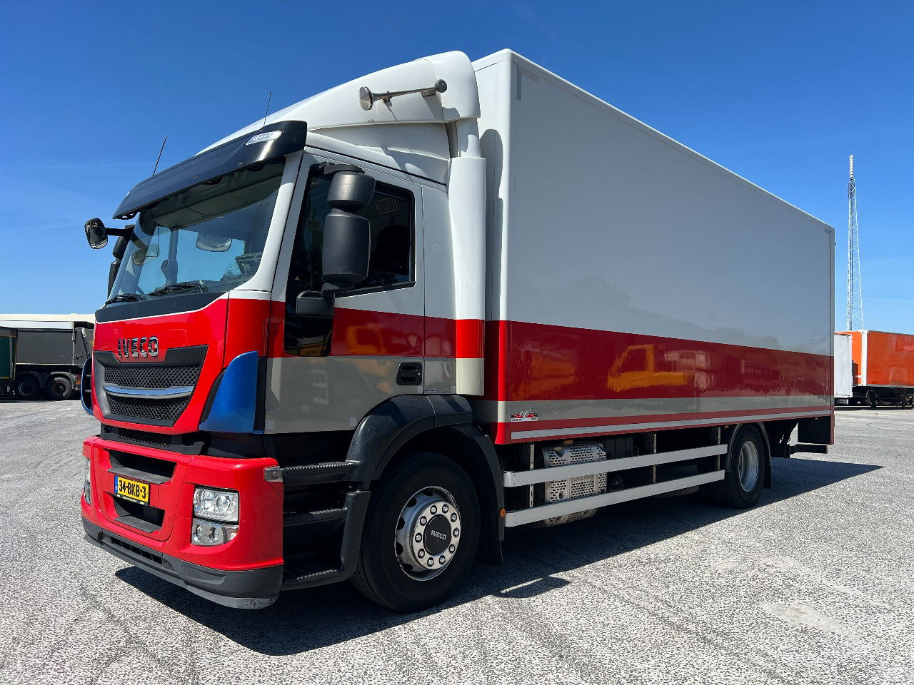 Leasing of Iveco Stralis 310 AD, 19Ton, Euro 6  Iveco Stralis 310 AD, 19Ton, Euro 6: picture 15