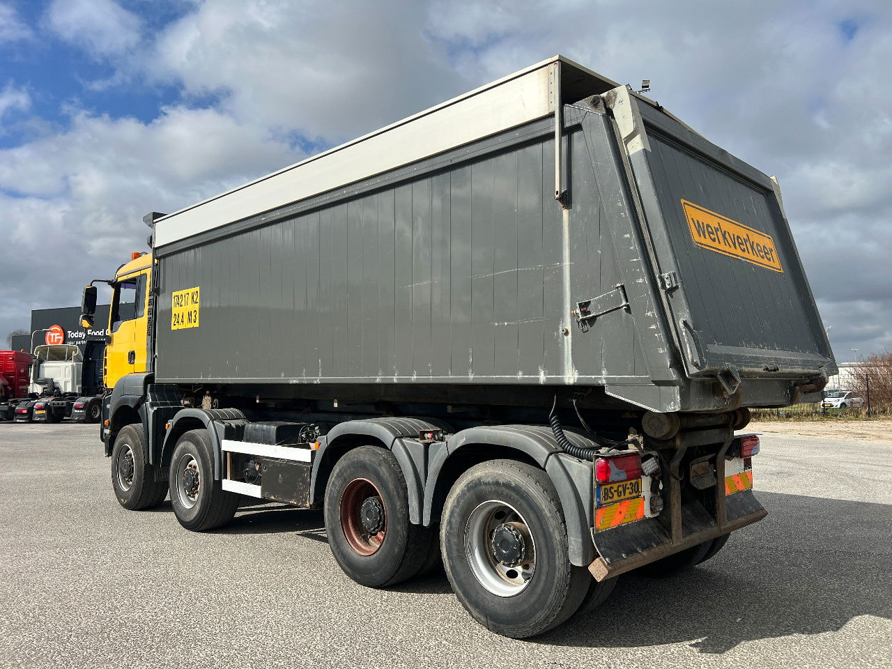 MAN TGA 41.430 TGA 39.430 8x8, full steel, Manual - Tipper: picture 5 MAN TGA 41.430 TGA 39.430 8x8, full steel, Manual - Tipper: picture 5