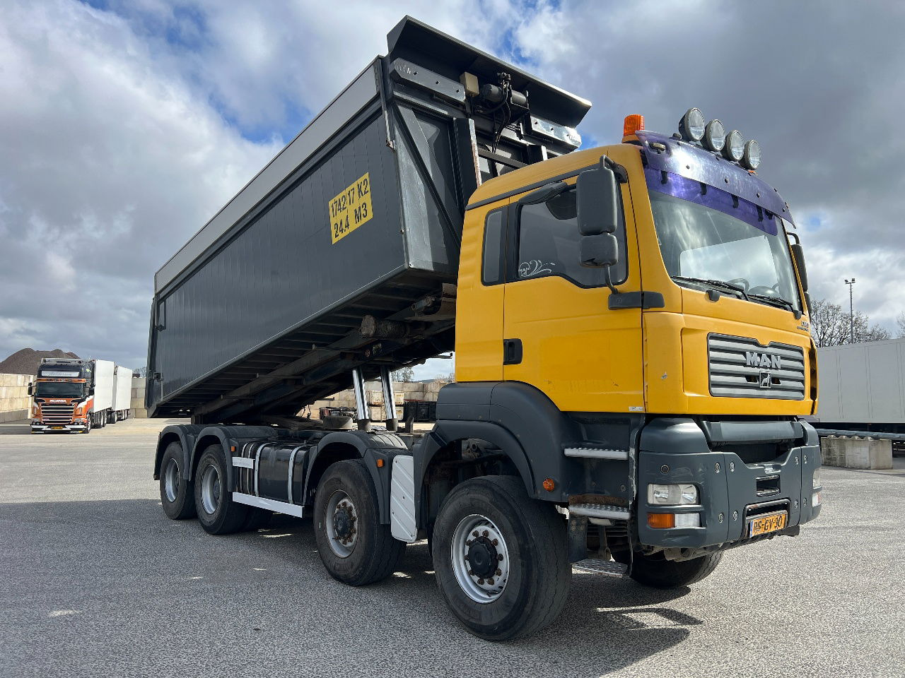 MAN TGA 41.430 TGA 39.430 8x8, full steel, Manual - Tipper: picture 4 MAN TGA 41.430 TGA 39.430 8x8, full steel, Manual - Tipper: picture 4