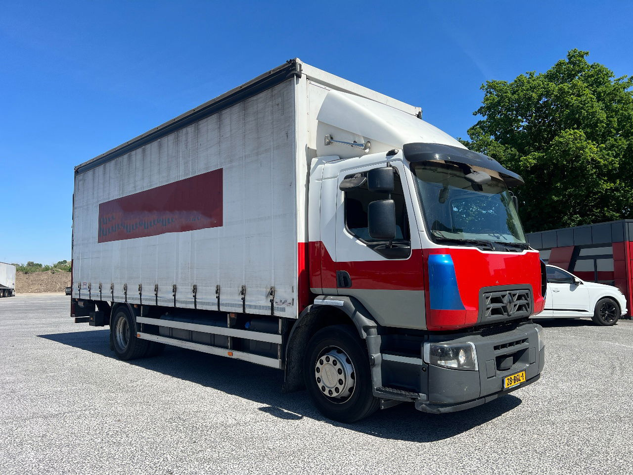 Renault D Wide 330, 19Ton, New tacho - Curtainsider truck: picture 2 Renault D Wide 330, 19Ton, New tacho - Curtainsider truck: picture 2