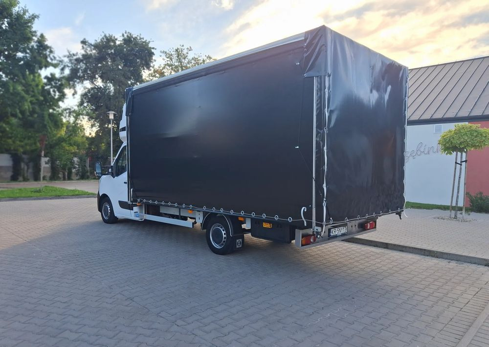 Renault Master - Curtain side van: picture 5 Renault Master - Curtain side van: picture 5
