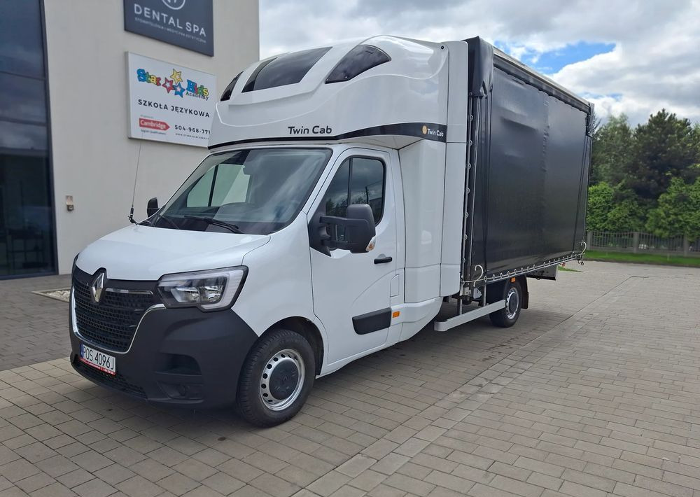 Renault Master - Curtain side van: picture 5 Renault Master - Curtain side van: picture 5