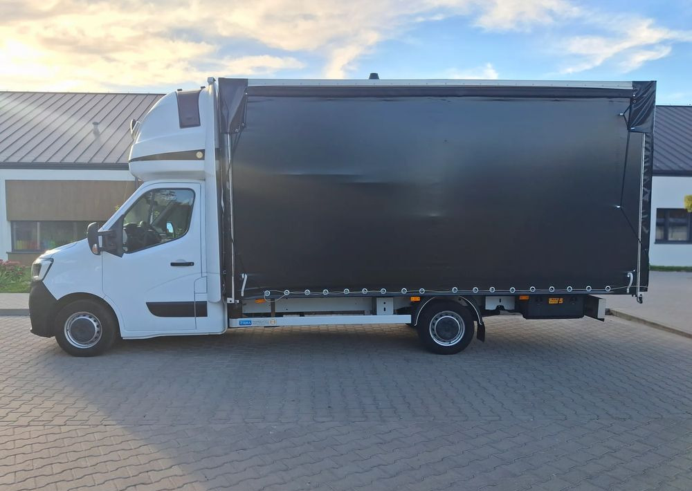Renault Master - Curtain side van: picture 4 Renault Master - Curtain side van: picture 4