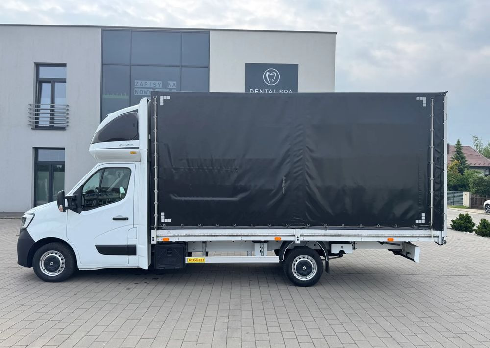 Renault Master - Curtain side van: picture 2 Renault Master - Curtain side van: picture 2