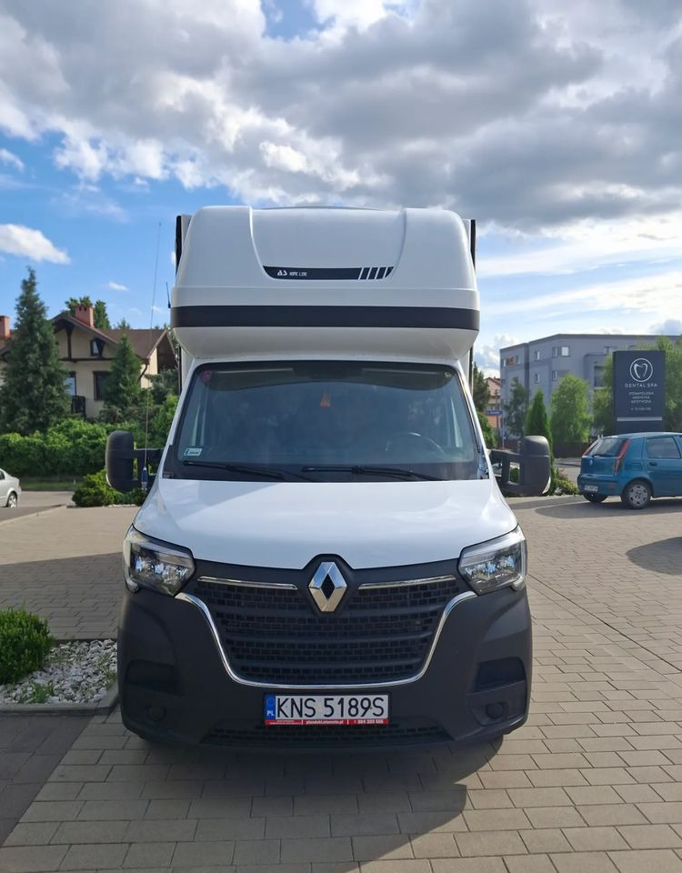 Renault Master - Curtain side van: picture 2 Renault Master - Curtain side van: picture 2