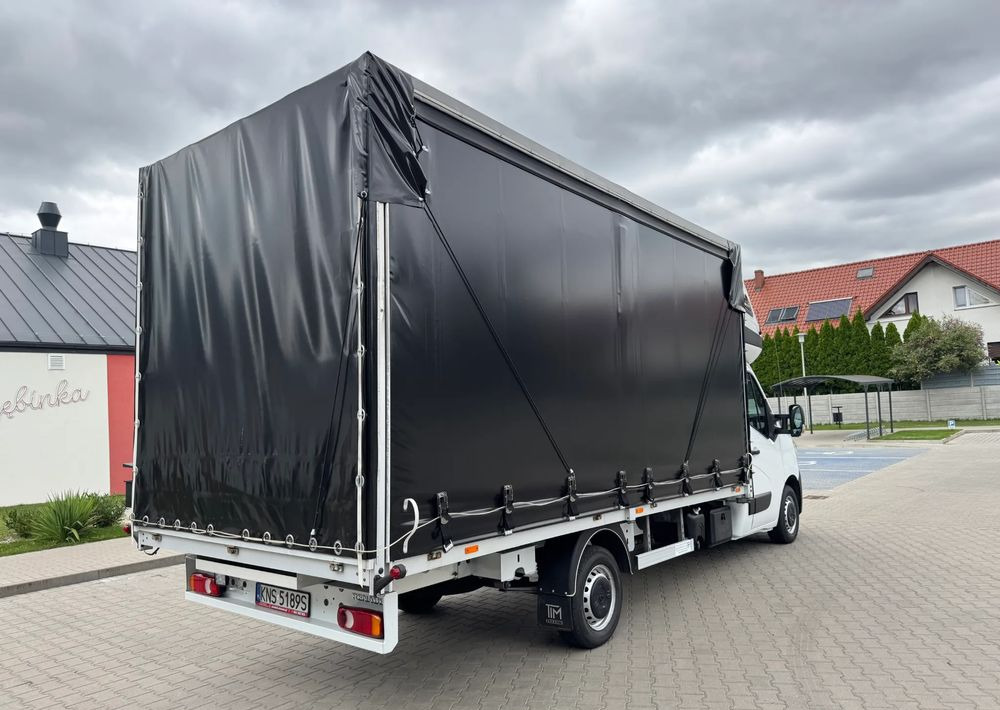 Renault Master - Curtain side van: picture 5 Renault Master - Curtain side van: picture 5