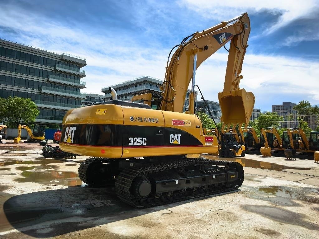 CAT 325 C - Crawler excavator: picture 4 CAT 325 C - Crawler excavator: picture 4