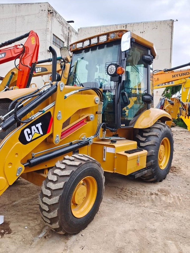 CAT 420 F - Backhoe loader: picture 5 CAT 420 F - Backhoe loader: picture 5