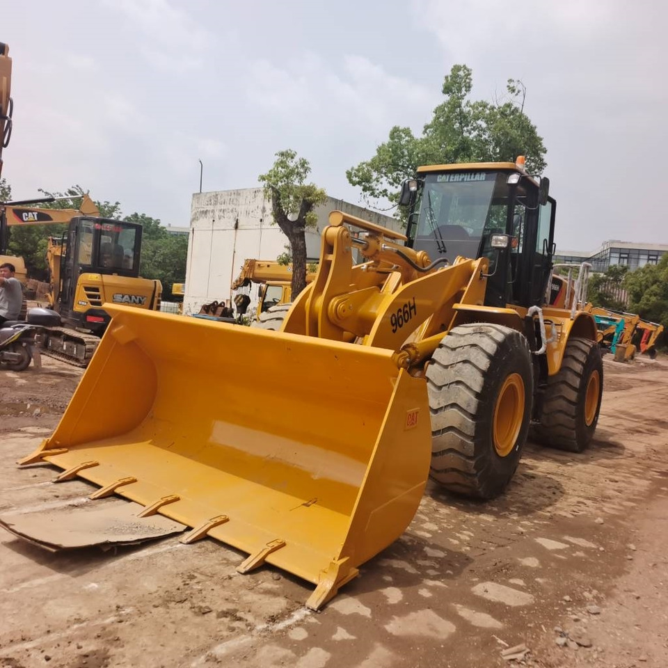 CAT 966 H - Wheel loader: picture 4 CAT 966 H - Wheel loader: picture 4