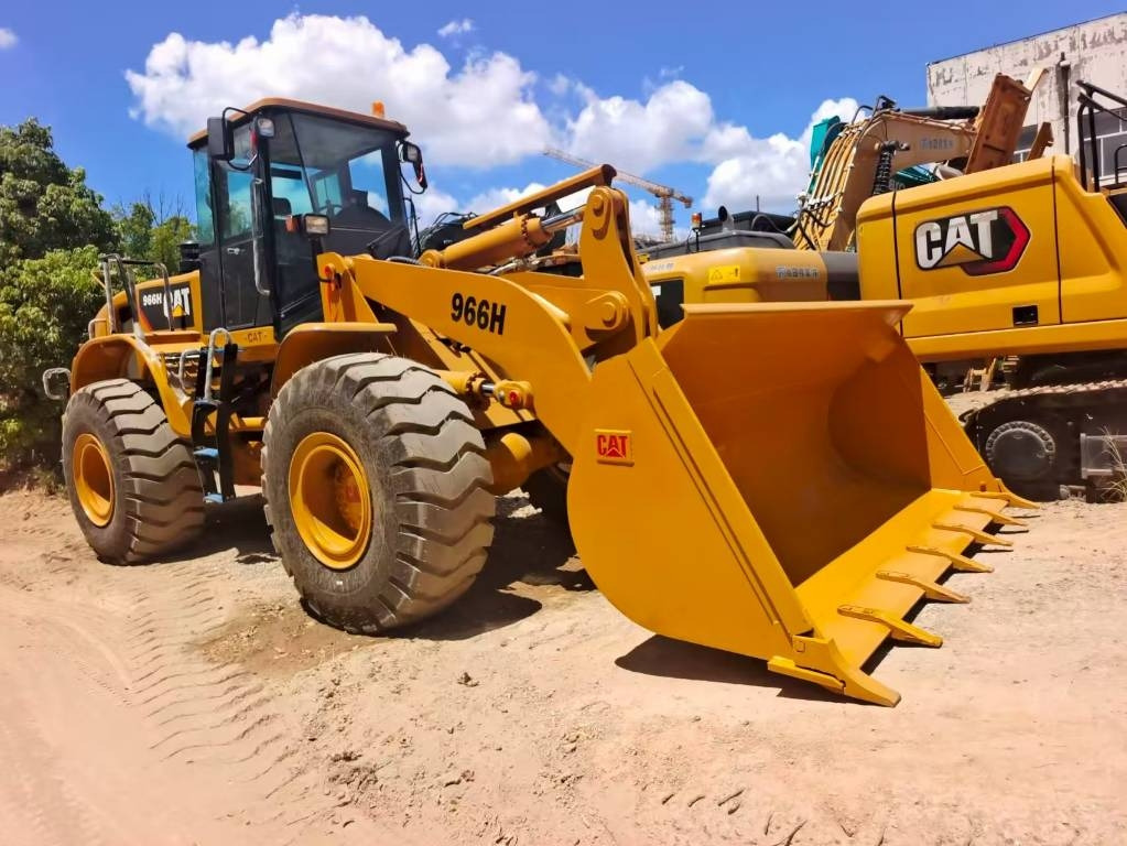 CAT 966 H - Wheel loader: picture 1 CAT 966 H - Wheel loader: picture 1