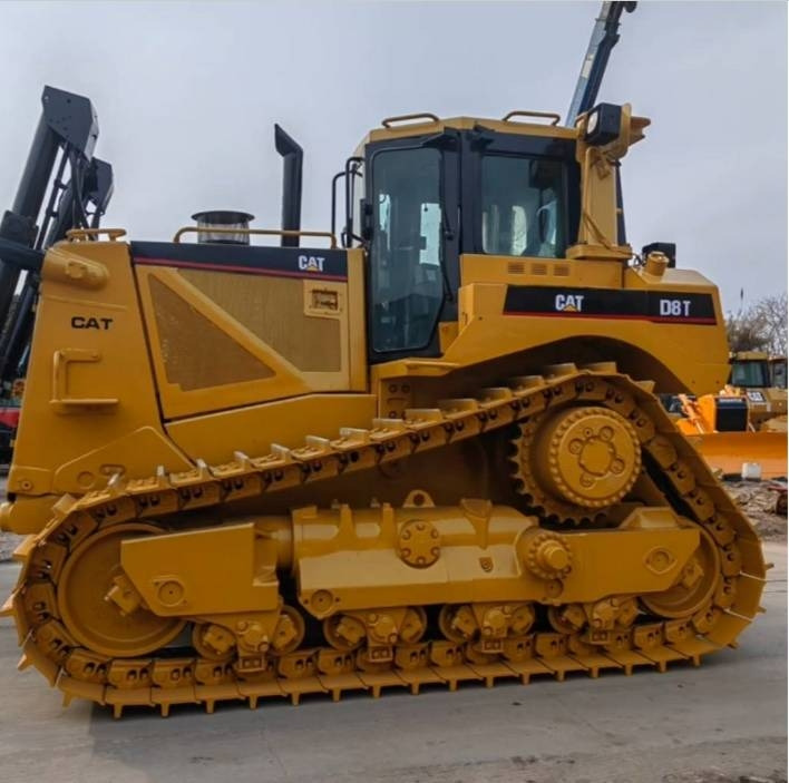 CAT D 8 T - Bulldozer: picture 1 CAT D 8 T - Bulldozer: picture 1