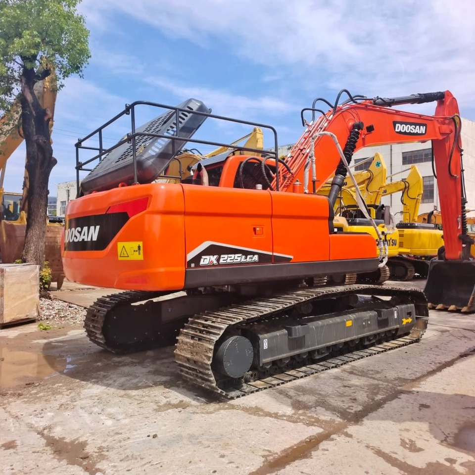 Doosan DX 225 LC-9C - Crawler excavator: picture 2 Doosan DX 225 LC-9C - Crawler excavator: picture 2