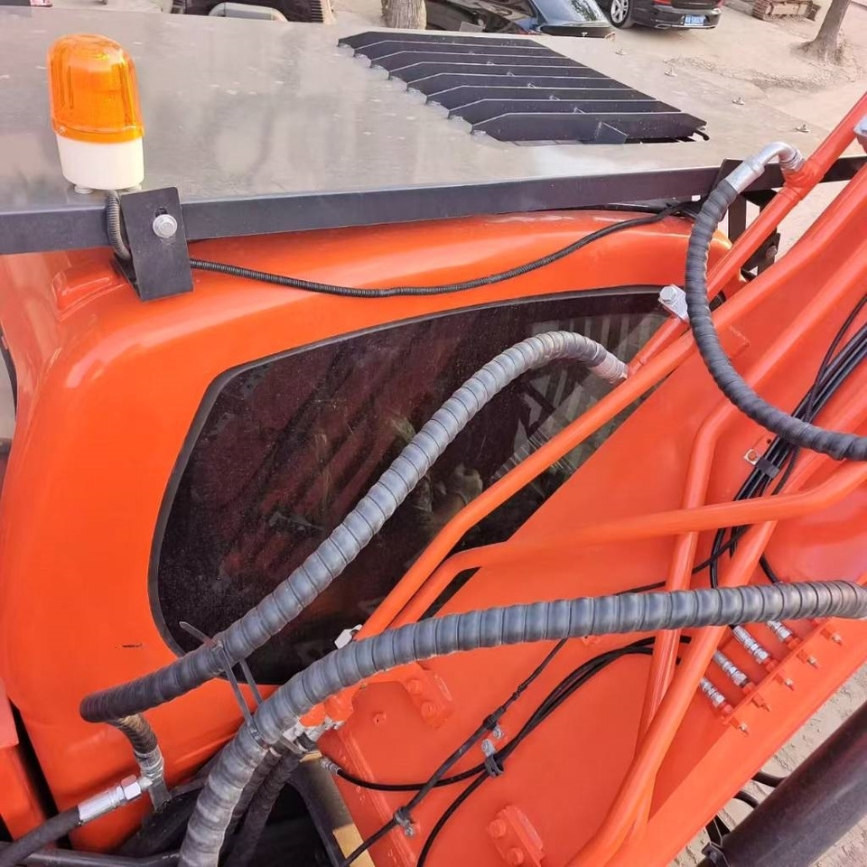 Doosan DX 300 LC - Crawler excavator: picture 4 Doosan DX 300 LC - Crawler excavator: picture 4