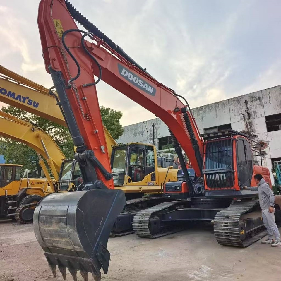 Doosan DX 300 LC - Crawler excavator: picture 4 Doosan DX 300 LC - Crawler excavator: picture 4