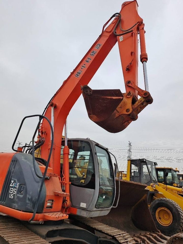 Hitachi ZX 135 US - Crawler excavator: picture 1 Hitachi ZX 135 US - Crawler excavator: picture 1