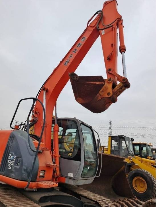 Hitachi ZX 135 US - Crawler excavator: picture 1 Hitachi ZX 135 US - Crawler excavator: picture 1