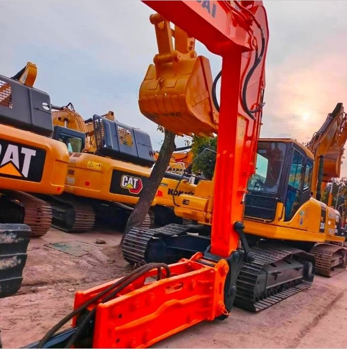 Hyundai 210 W-9 - Wheel excavator: picture 5 Hyundai 210 W-9 - Wheel excavator: picture 5