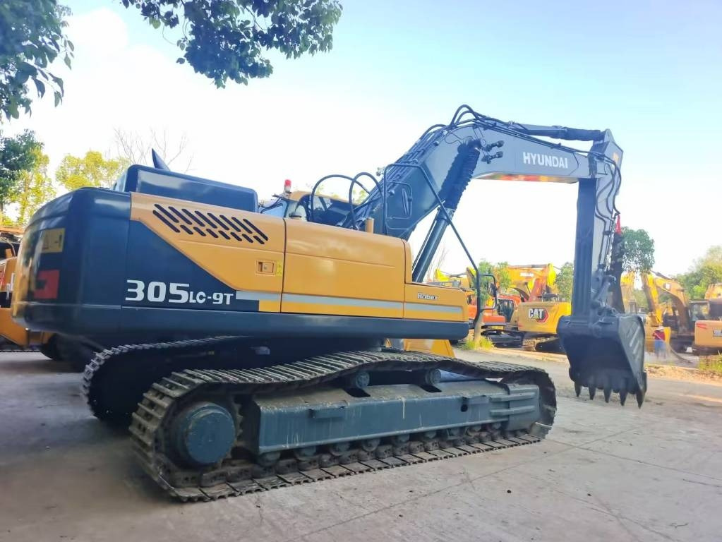 Hyundai 305 LC-9S - Crawler excavator: picture 1 Hyundai 305 LC-9S - Crawler excavator: picture 1