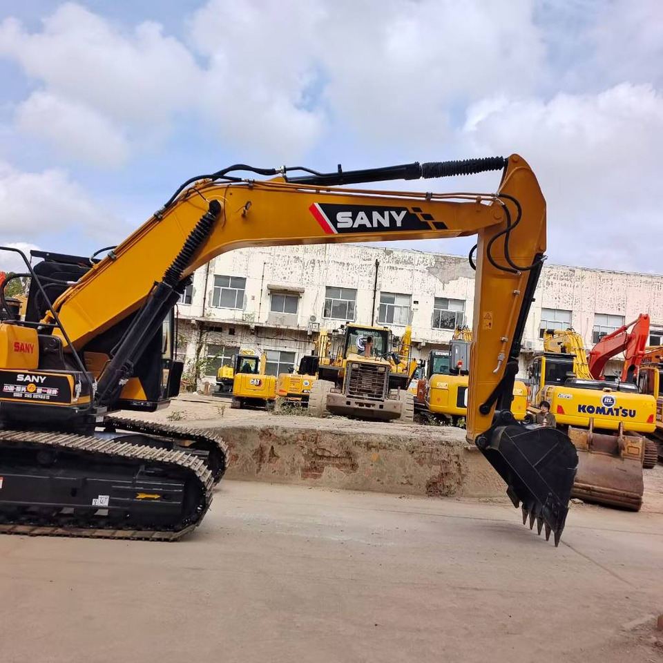 Sany SY 215 C-9 - Crawler excavator: picture 2 Sany SY 215 C-9 - Crawler excavator: picture 2