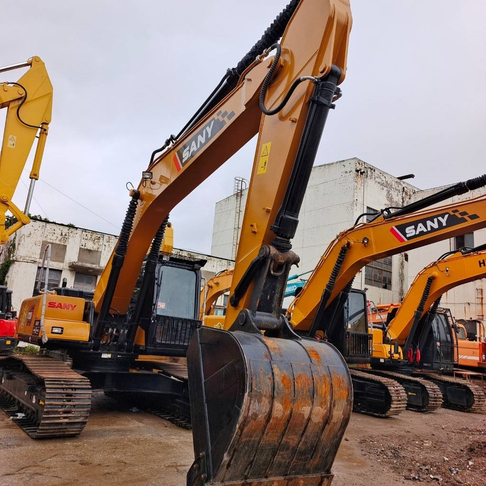 Sany SY 235 H, BIGGEST SUPPLIER - Crawler excavator: picture 2 Sany SY 235 H, BIGGEST SUPPLIER - Crawler excavator: picture 2