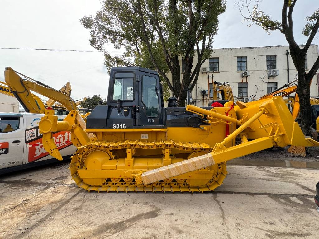Shantui SD 16 - Bulldozer: picture 1 Shantui SD 16 - Bulldozer: picture 1