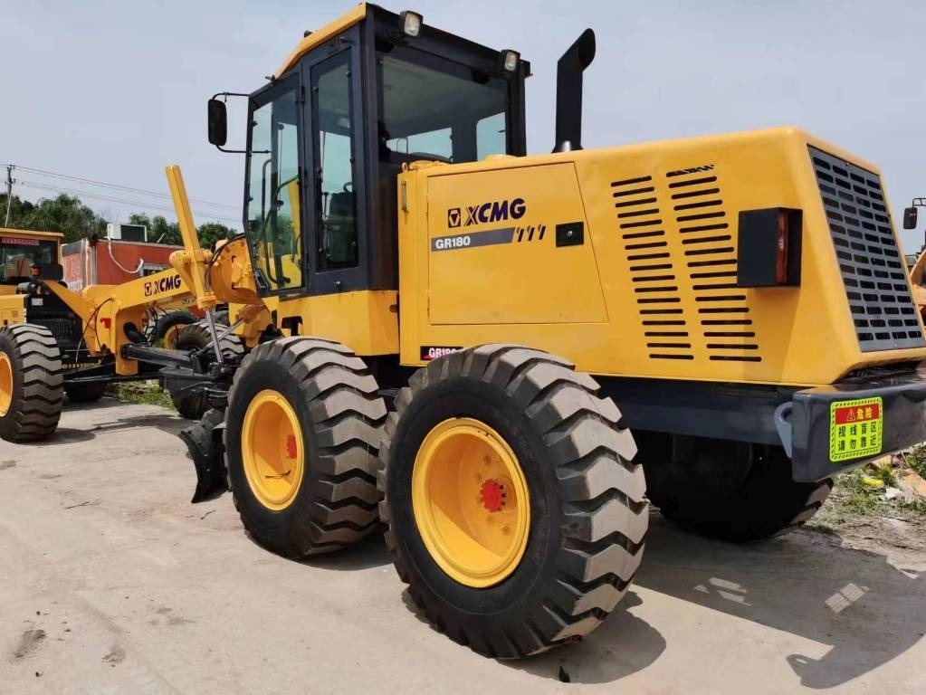 XCMG GR 180 - Grader: picture 4 XCMG GR 180 - Grader: picture 4