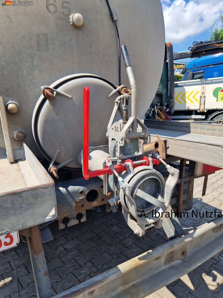 Daf CF 290 Wassertank 13500 L, Tank verzinkt Vorlauf- Lift- Lenkachse - Tank truck: picture 5 Daf CF 290 Wassertank 13500 L, Tank verzinkt Vorlauf- Lift- Lenkachse - Tank truck: picture 5