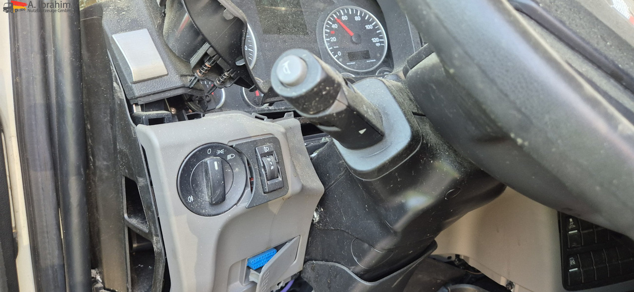 MAN TGL 8.160 4x2 Brotkoffer mit Kühlfach nicht fahrbereit ! nicht rollfähig - Refrigerated van: picture 2 MAN TGL 8.160 4x2 Brotkoffer mit Kühlfach nicht fahrbereit ! nicht rollfähig - Refrigerated van: picture 2