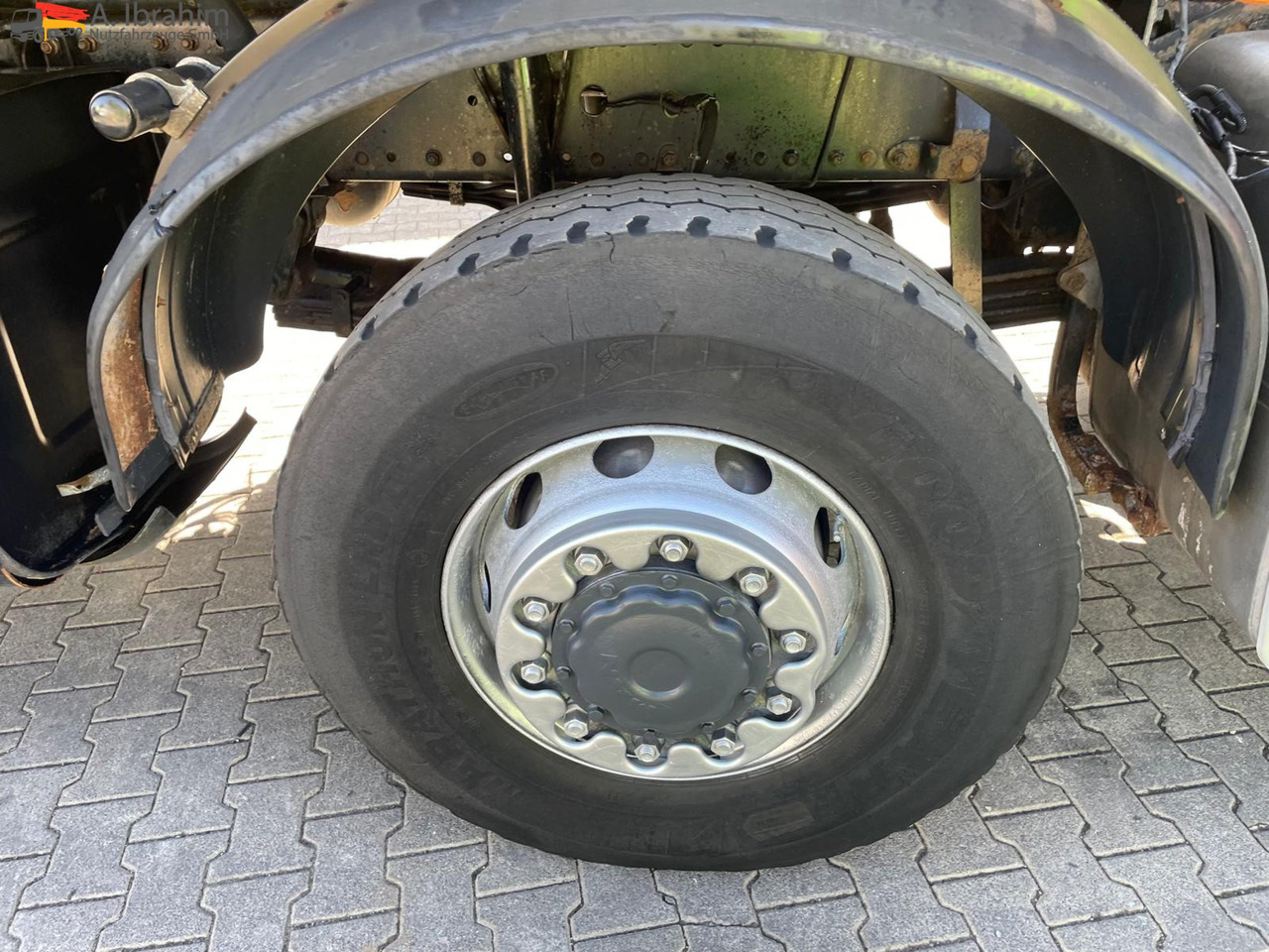 MAN TGS 35.480 3-Seiten Meiller | Bordmatik | 8x8 | Blatt Blatt | 3 Pedals - Tipper: picture 4 MAN TGS 35.480 3-Seiten Meiller | Bordmatik | 8x8 | Blatt Blatt | 3 Pedals - Tipper: picture 4