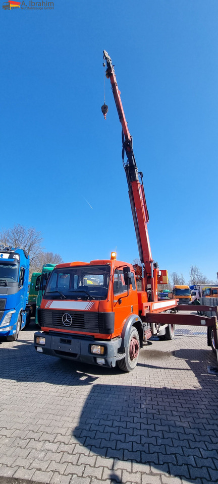 Crane truck, Dropside/ Flatbed truck Mercedes-Benz 1722 Dachdeckerkran Cormach 30000  TECH,: picture 8