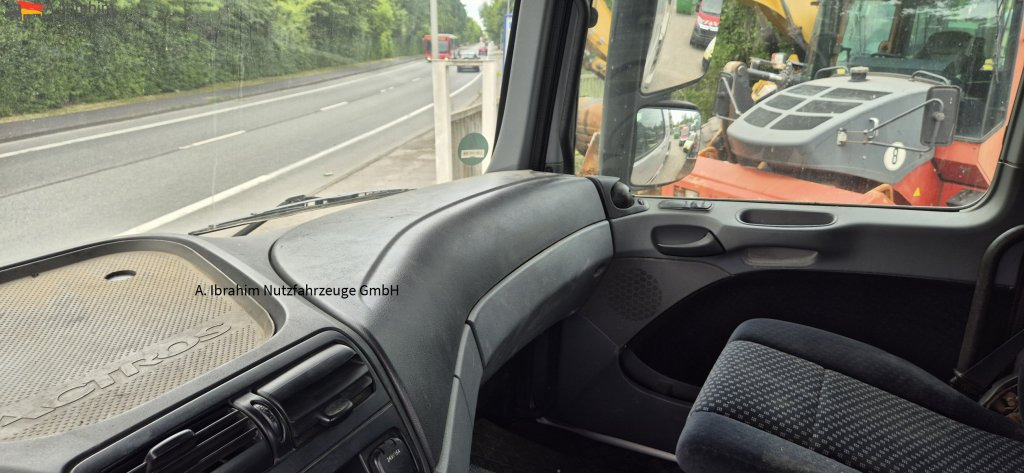 Mercedes-Benz 2544 L Meiller Absetzkipper 6x2, Vorlauf-Lenkachse - Skip loader truck: picture 2 Mercedes-Benz 2544 L Meiller Absetzkipper 6x2, Vorlauf-Lenkachse - Skip loader truck: picture 2