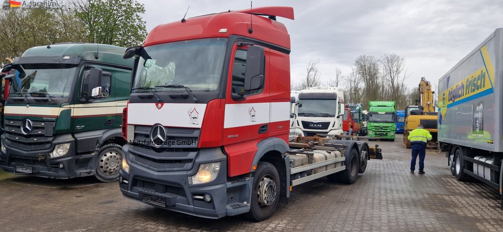 Mercedes-Benz DB 2542 Scheckheft gepflegt bei Mercedes, Euro 5 - Container transporter/ Swap body truck: picture 1 Mercedes-Benz DB 2542 Scheckheft gepflegt bei Mercedes, Euro 5 - Container transporter/ Swap body truck: picture 1