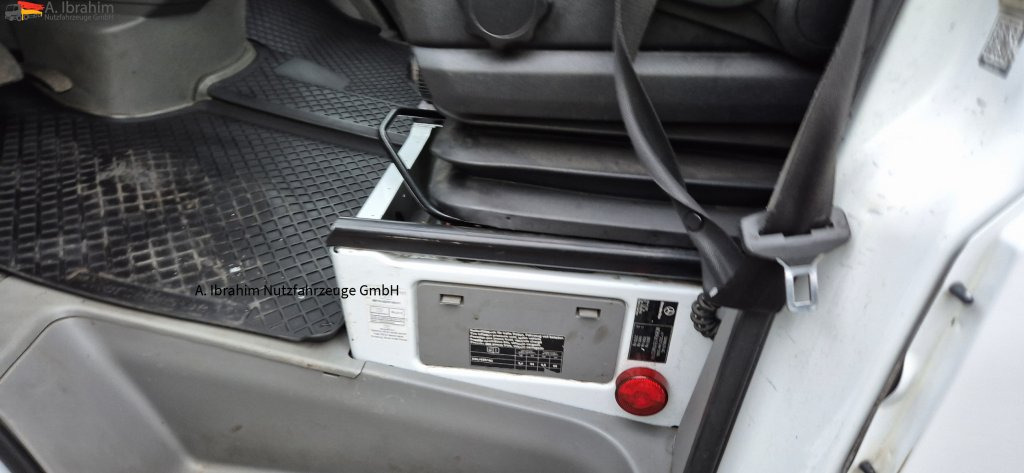 Mercedes-Benz Sprinter DB 319 CDI Automatik, Tempomat, ATM bei 290 tkm - Tow truck: picture 4 Mercedes-Benz Sprinter DB 319 CDI Automatik, Tempomat, ATM bei 290 tkm - Tow truck: picture 4