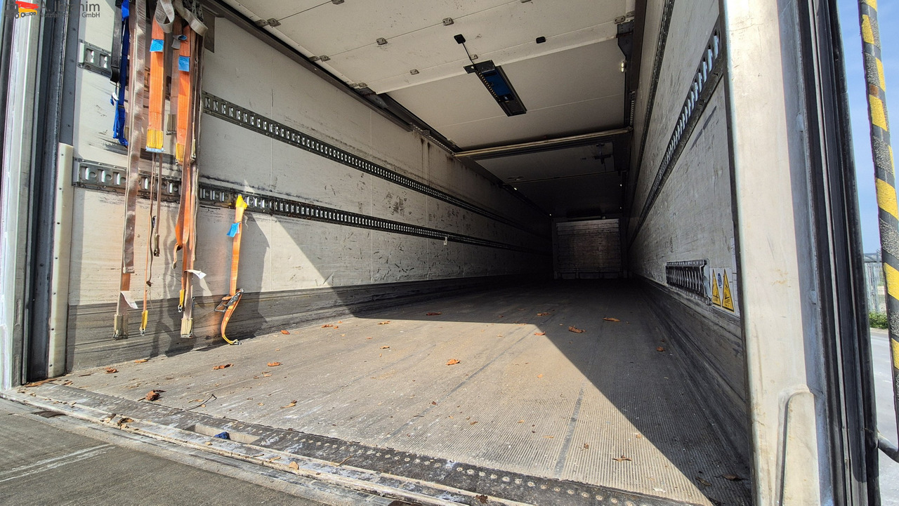 Schmitz SKO24 Frigoblock, LBW, Zustand sehr sauber Lenkachse, Liftachse - Refrigerator semi-trailer: picture 3 Schmitz SKO24 Frigoblock, LBW, Zustand sehr sauber Lenkachse, Liftachse - Refrigerator semi-trailer: picture 3