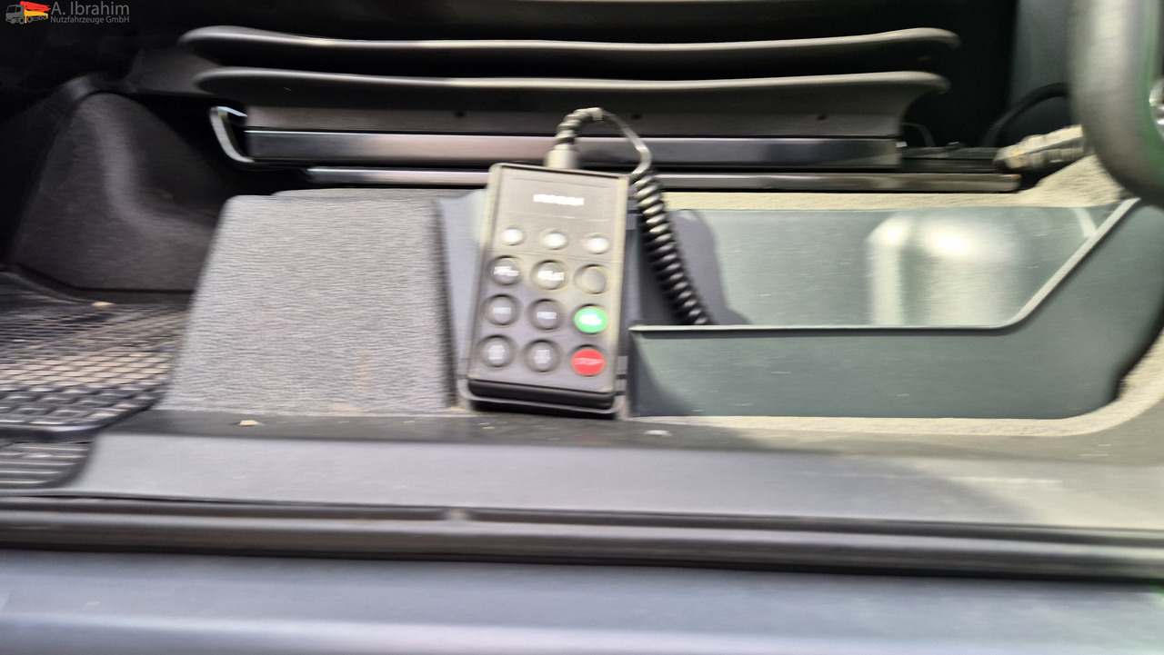 MAN TGX 18.440 Retarder, Klima, Standklima PTU für Kompressor - Tractor unit: picture 3 MAN TGX 18.440 Retarder, Klima, Standklima PTU für Kompressor - Tractor unit: picture 3