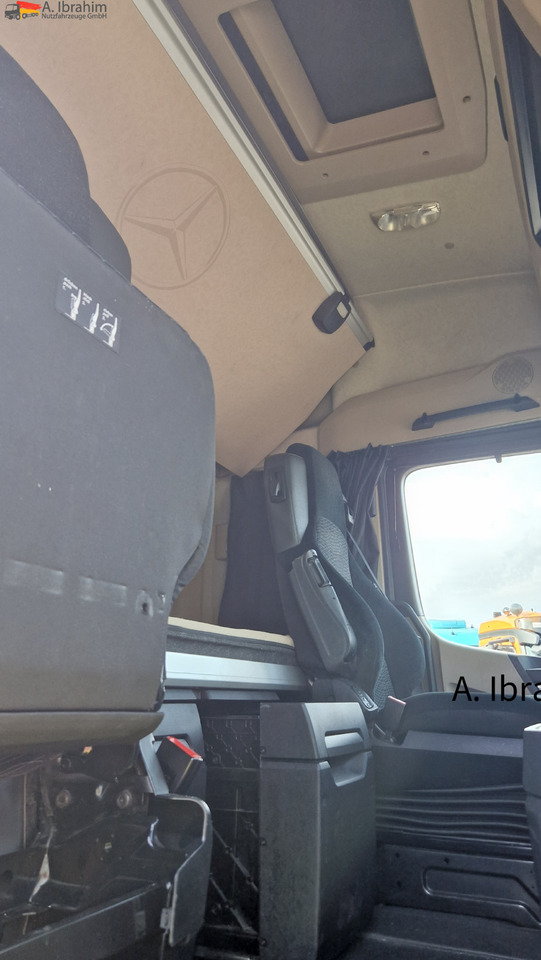 Mercedes-Benz 1842 sehr sauber, deutsches Fahrzeug Retarder, Klima - Tractor unit: picture 4 Mercedes-Benz 1842 sehr sauber, deutsches Fahrzeug Retarder, Klima - Tractor unit: picture 4