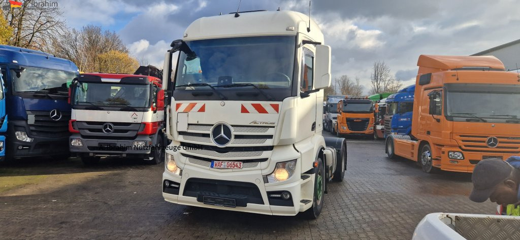 Mercedes-Benz 1843 DB 1843 mit PTU für Kompressor - Tractor unit: picture 1 Mercedes-Benz 1843 DB 1843 mit PTU für Kompressor - Tractor unit: picture 1