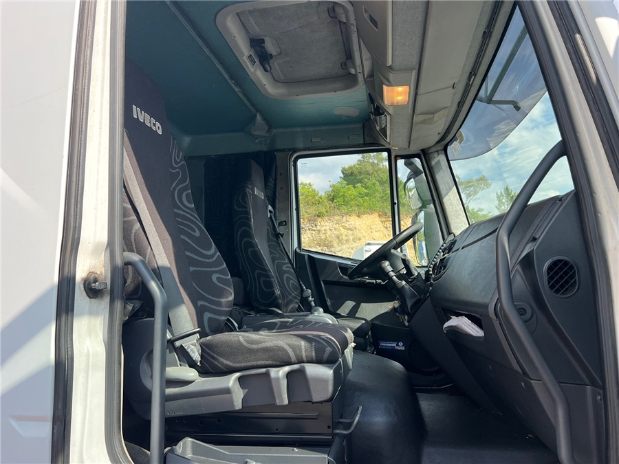 Curtainsider truck Iveco ML 120EP22 H ES: picture 7