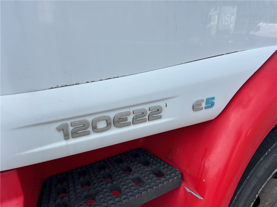Curtainsider truck Iveco ML 120EP22 H ES: picture 14