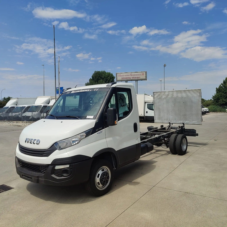 IVECO DAILY 35C14 - Van: picture 2 IVECO DAILY 35C14 - Van: picture 2