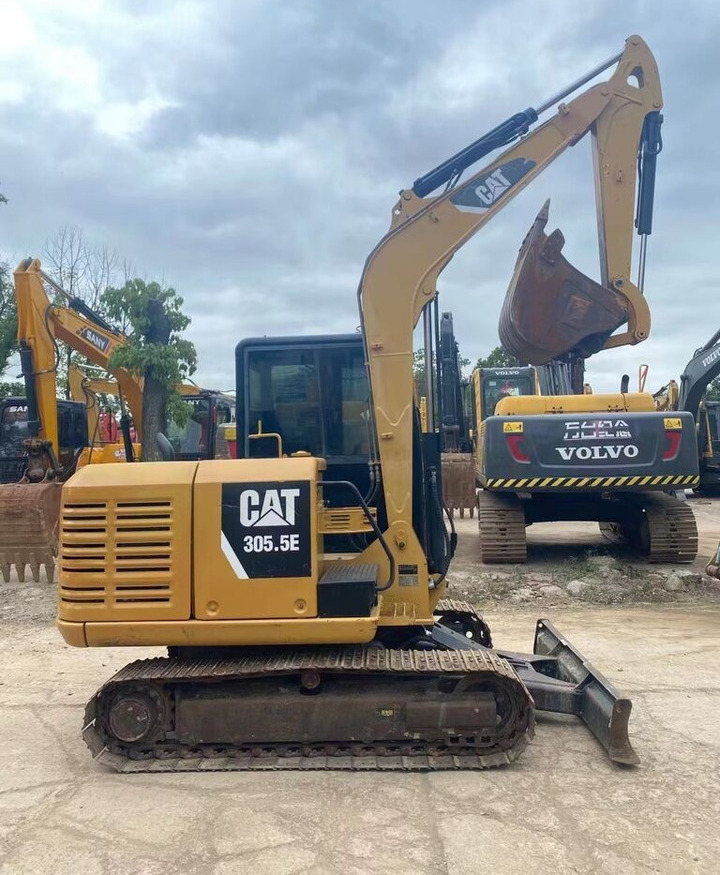Caterpillar 305.5E - Mini excavator: picture 2 Caterpillar 305.5E - Mini excavator: picture 2